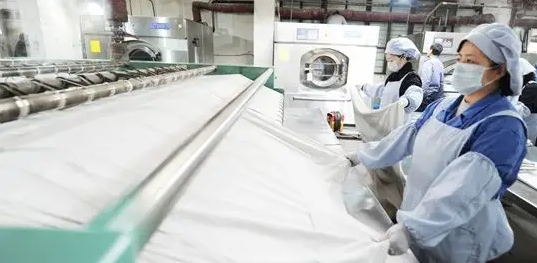 What Should I Do If The Macular Stains On The Hotel Linen Increase In Summer? 4