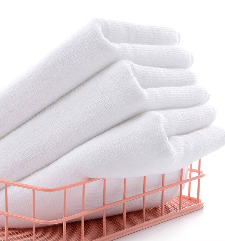 How do the second-in-command in the hotel workplace do their job well? - Hanbi Textile 6