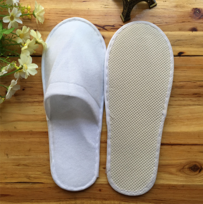 Let's talk about, what kind of slippers are good? 2