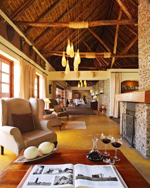 Why are the top wild luxury resort hotels basically desolate? Because project site selection is the key to success 19