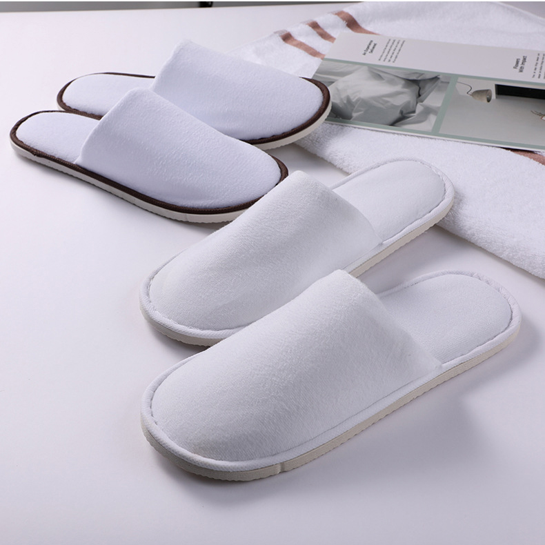 We recommend that the hotel choose to use high quality cotton towels. High quality cotton fibers are soft and fine, with 5