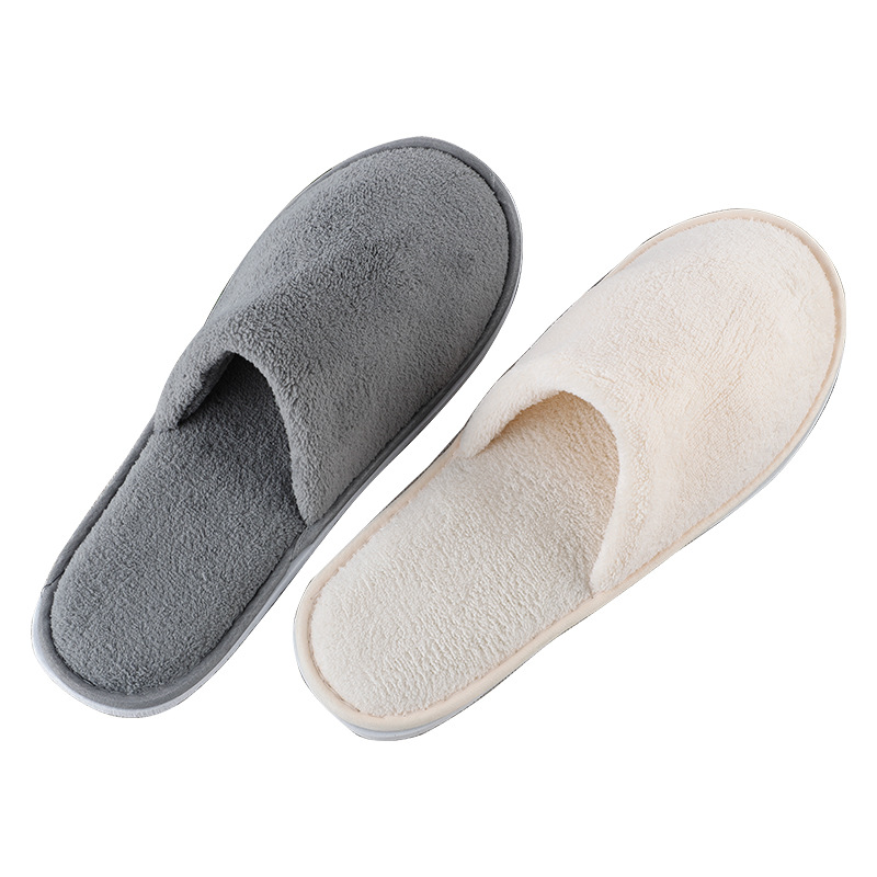 Hotel Slippers Guide: Creating a Comfortable Experience for Guests 2