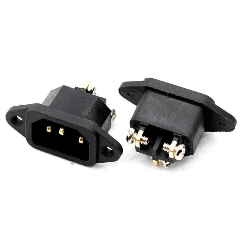 AC C14 Stecker auf Buchse 1