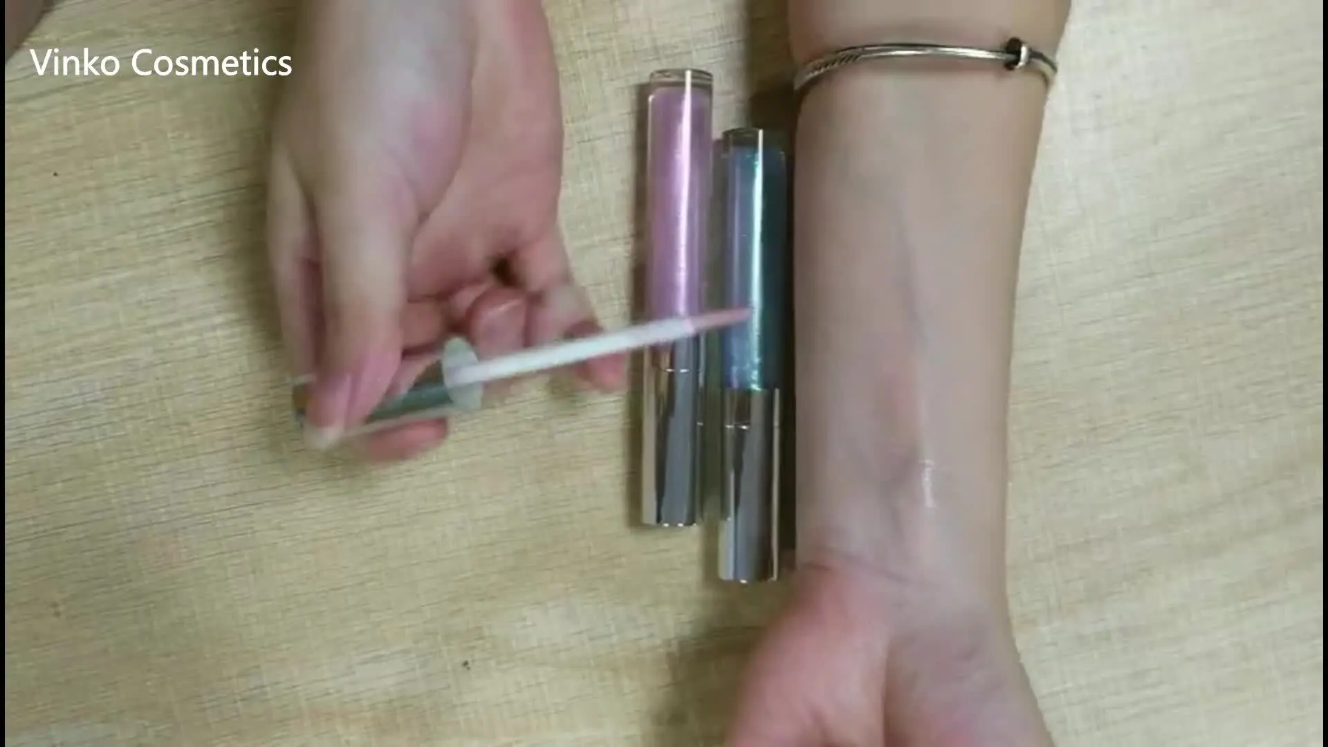 Color Private Label Mermaid Holographic Lip Gloss 1