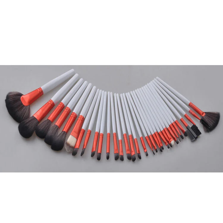 Set 32 ​​Berus Solek Putih 1