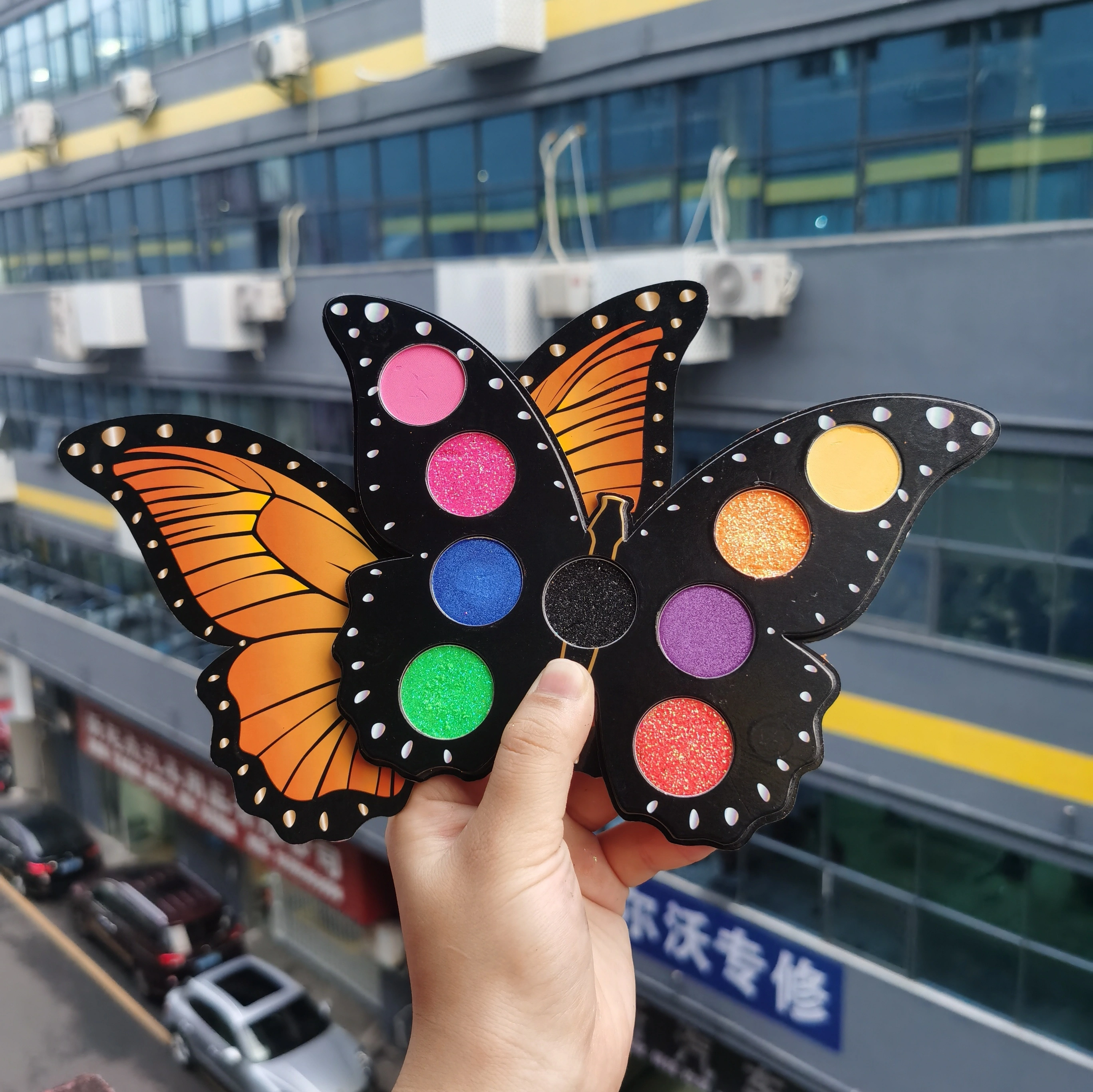 Wholesale Customized High Pigment Butterfly Shape 9 Holes Eyeshadow Palette 1
