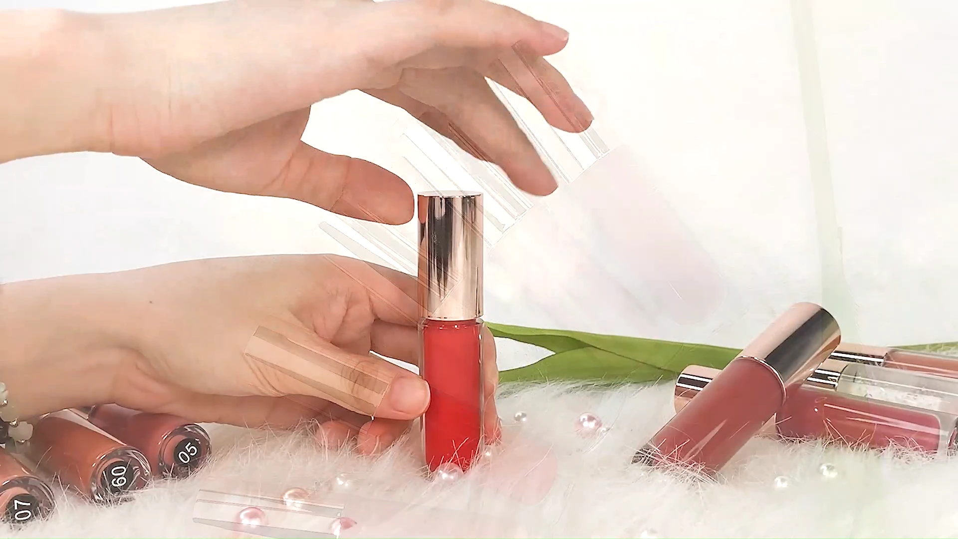 Wholesale Private Label Natural Plumping Lip Gloss 1