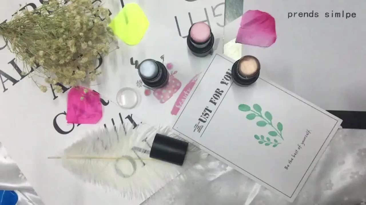 3 Color Contour Face Glitter Glow Stick Custom Manufacturer 1