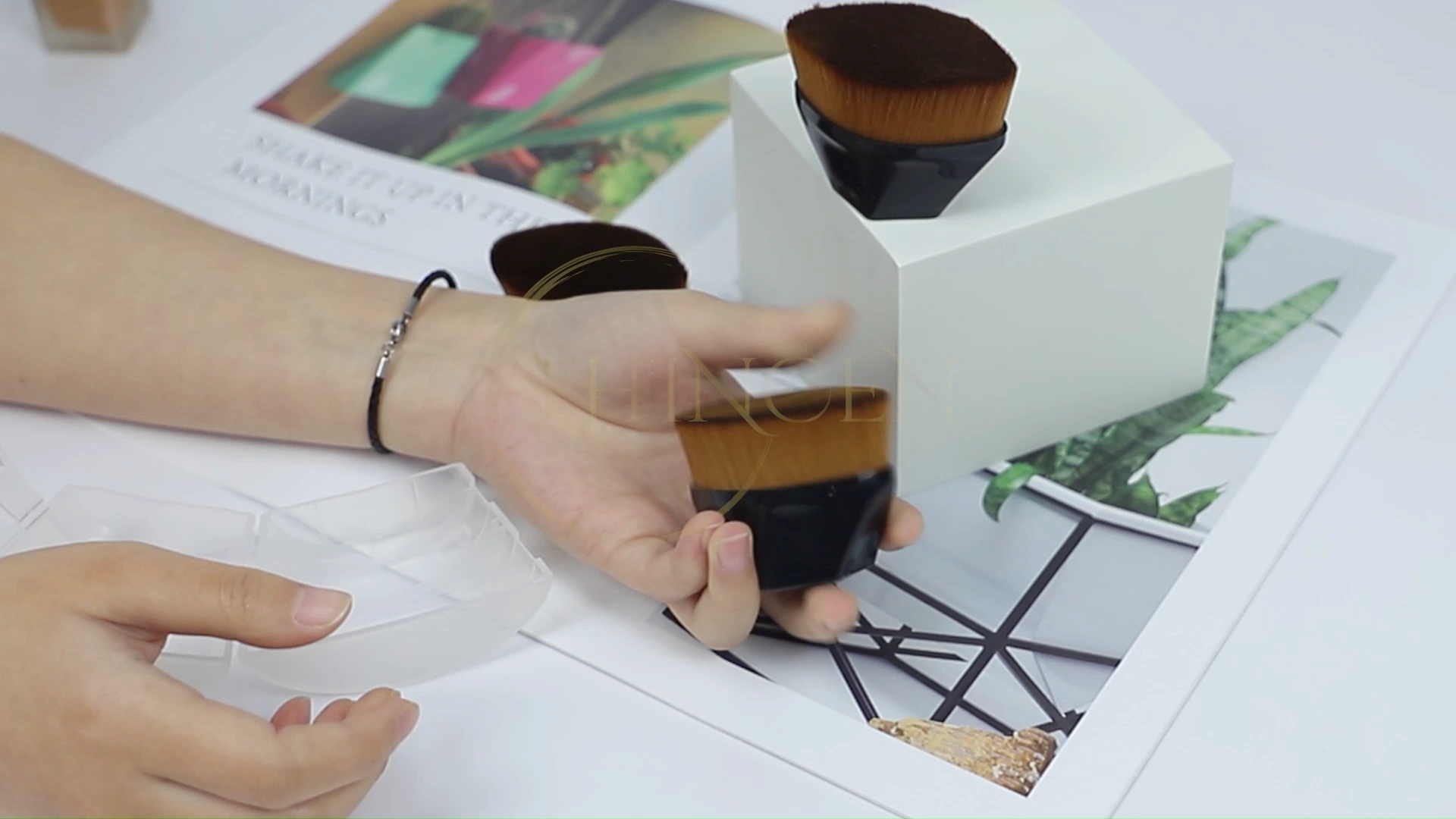 3 Color Private Label Makeup Foundation Brush 1