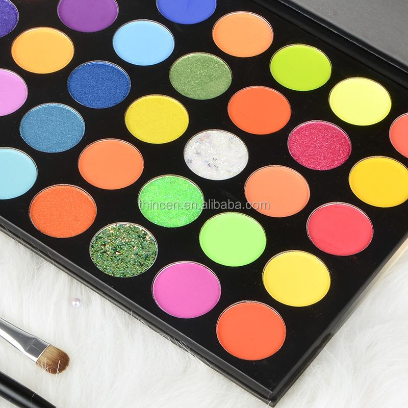 Colorful Gradient Custom High Pigment Eyeshadow Palette 12