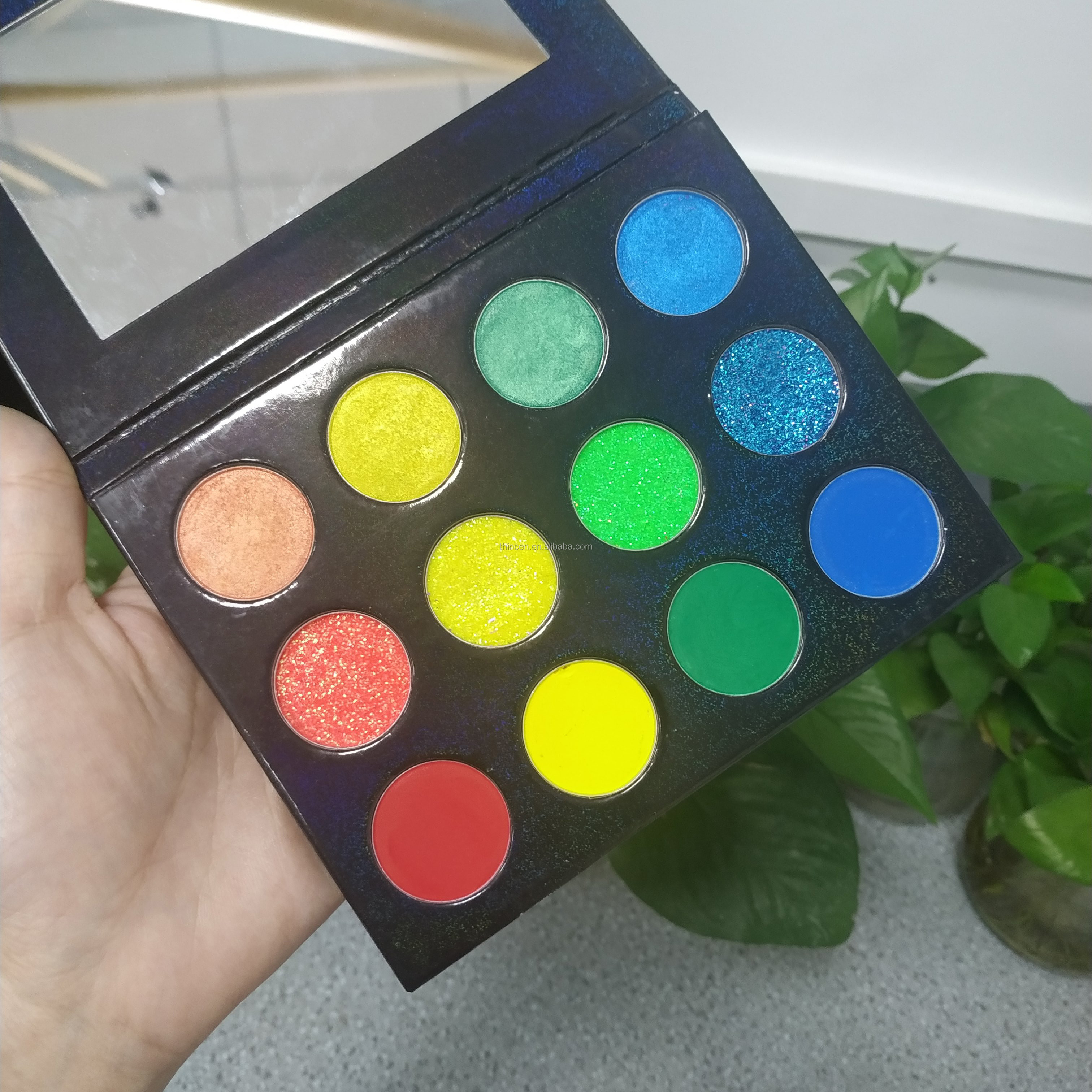 Thincen - Hot Sale OEM Cosmetics Private Label Makeup Eyeshadow Palette DIY eyeshadow platte 28