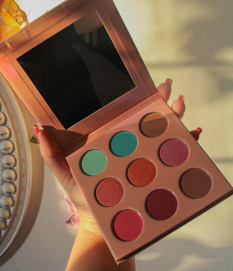 High Pigment Square Case 18 Colors Custom Makeup Eyeshadow Palette 26