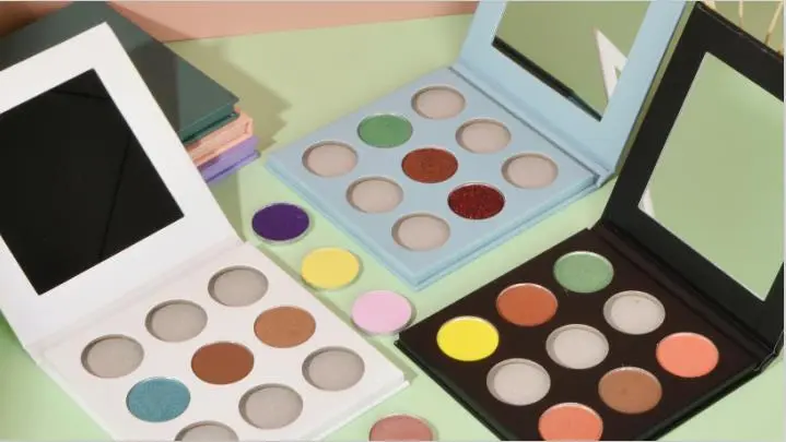 Best Custom Logo Makeup Eyeshadow Palette Supplier 1