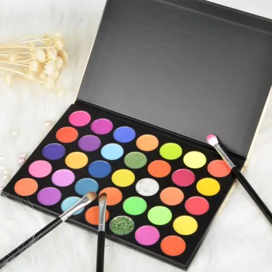 DIY Colorful Custom High Pigment Eye shadow Palette 1