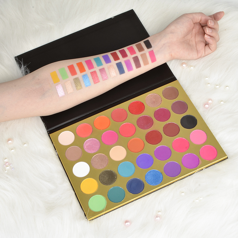 Customized Eyeshadow Palette High Pigmented Eyeshadow Palettes Private Label manufacturers From China 3