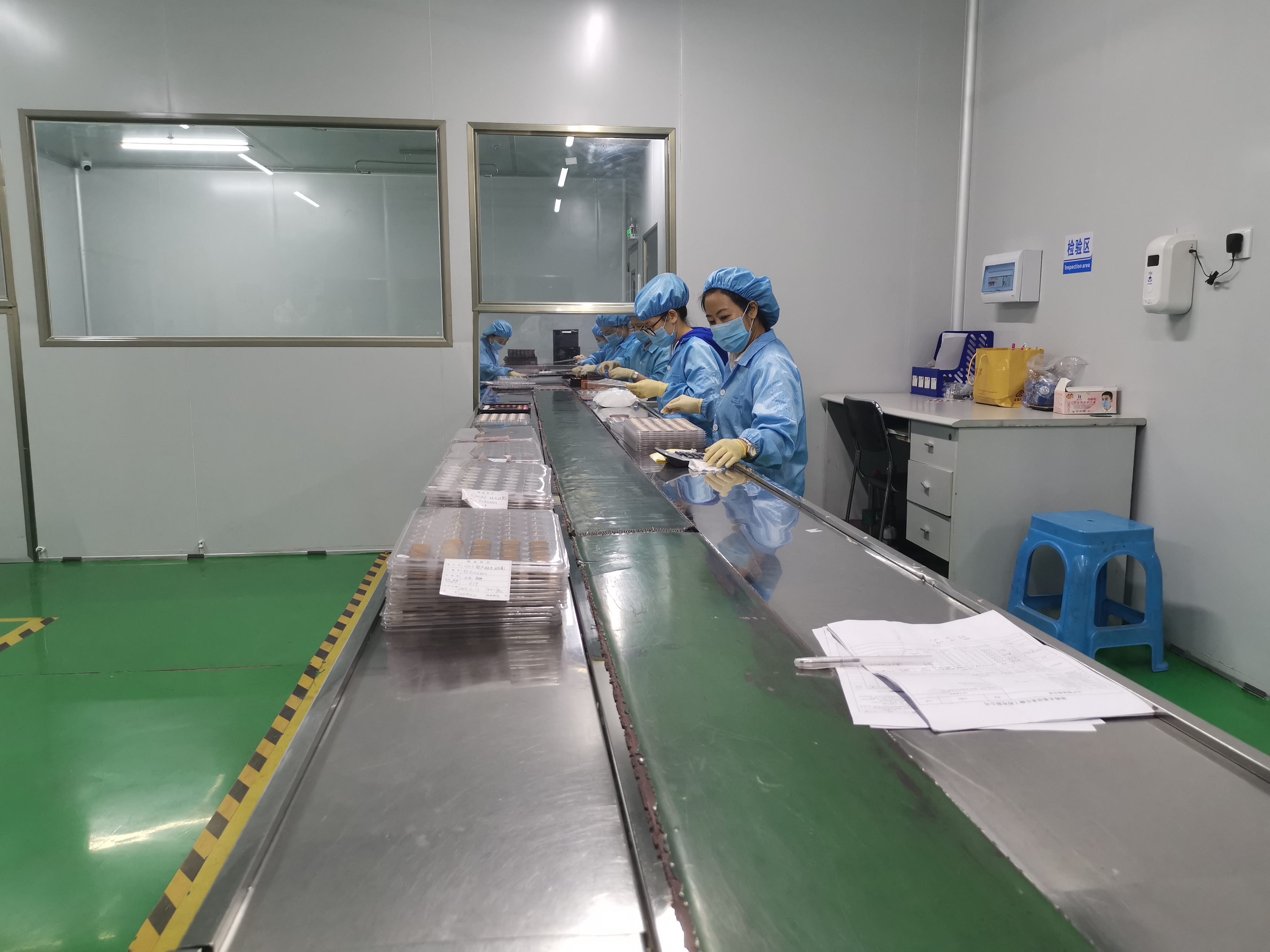 Why Are Private Label Eyeshadow Manufacturers Becoming So Popular? 1