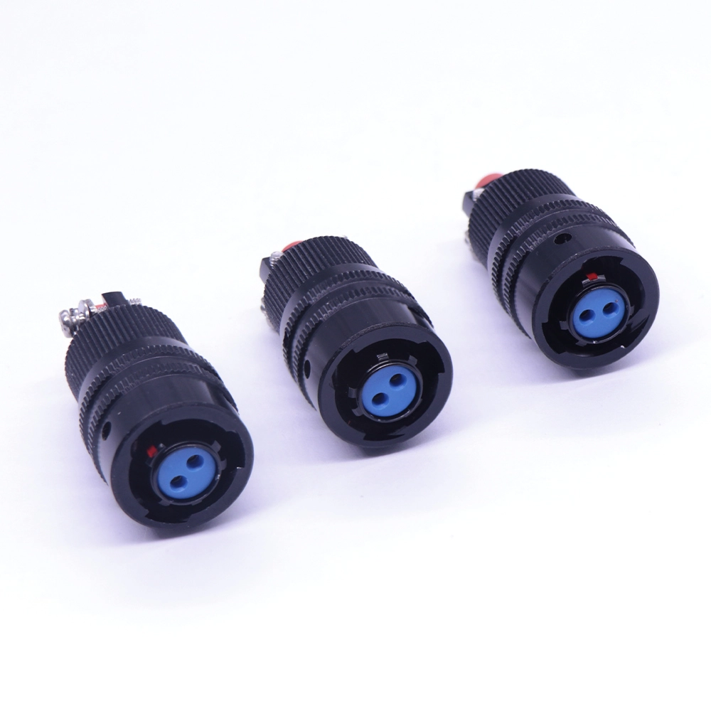 Y50X-08 aviation plug, 2/4-pin female connector 1