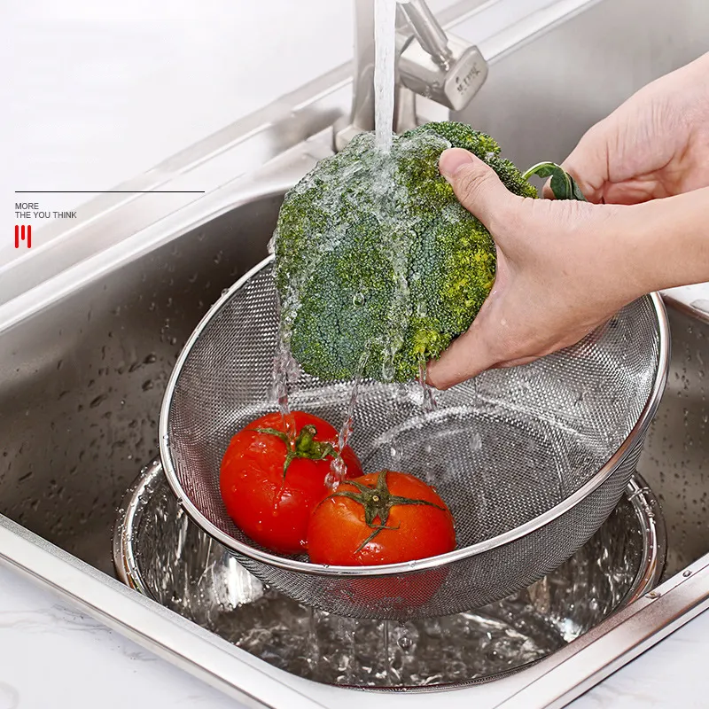 Stainless Steel Food Storage Container by ZHENNENG 2