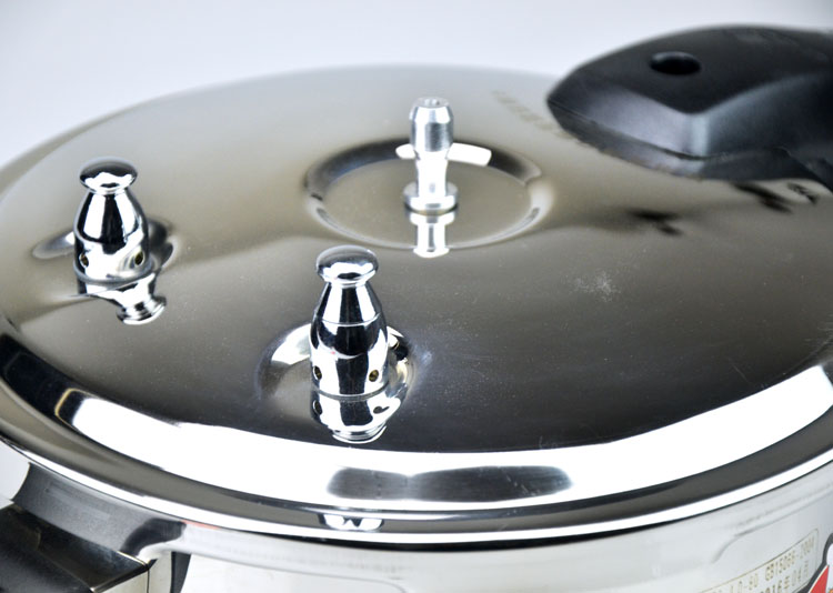 ZHENNENG | Wholesale steel pressure cooker Manufacturer 8