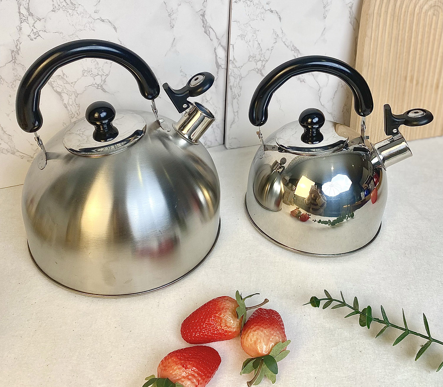 Stainless Steel Whistling Stovetop Tea Kettle, Water Boilers for Kitchen 1L,2L,3L,4L 13