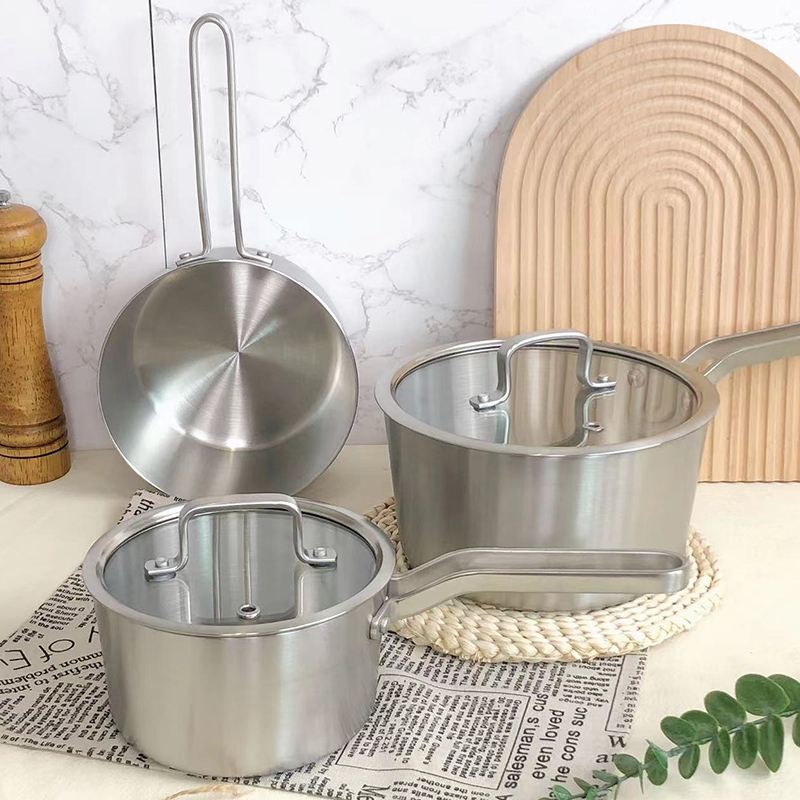 16/18/20cm Stainless Steel Tri-Ply Saucepan Set With Glass Lid 9