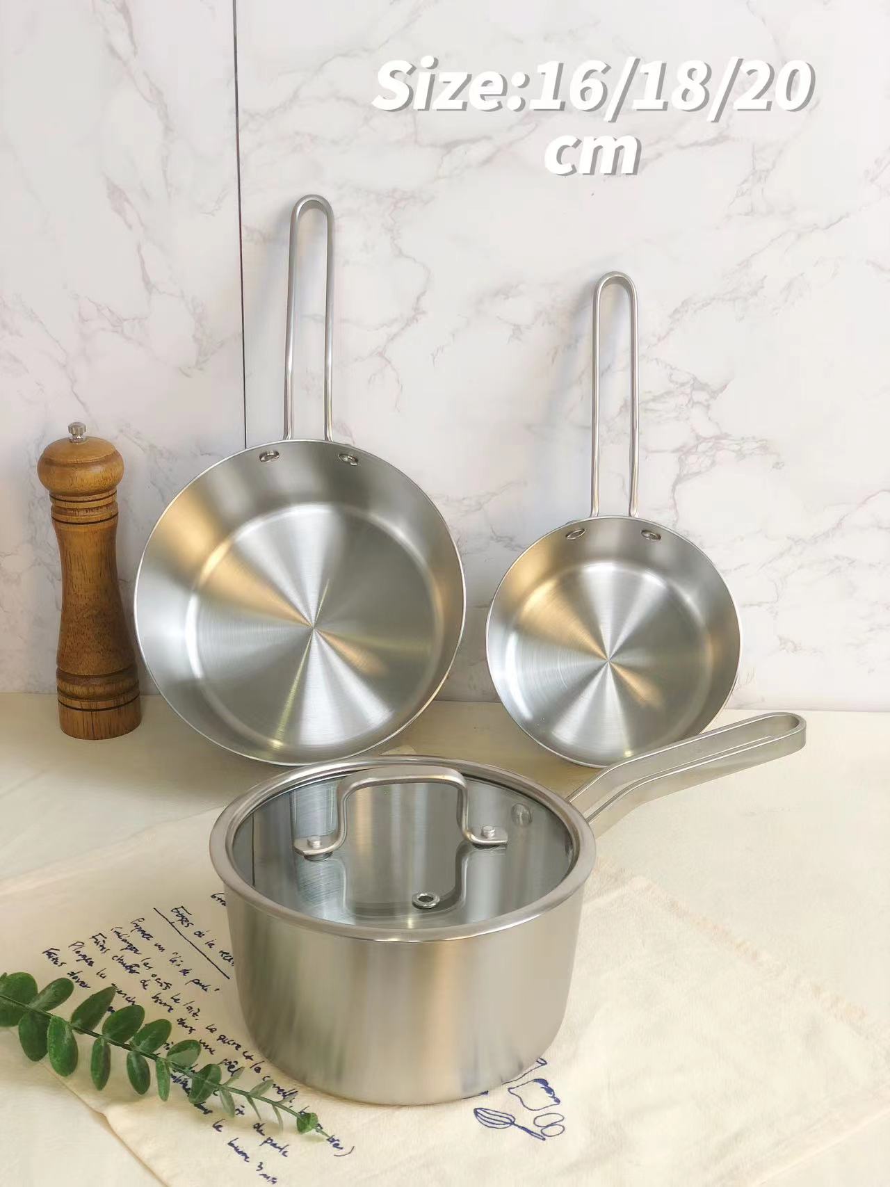 16/18/20cm Stainless Steel Tri-Ply Saucepan Set With Glass Lid 15