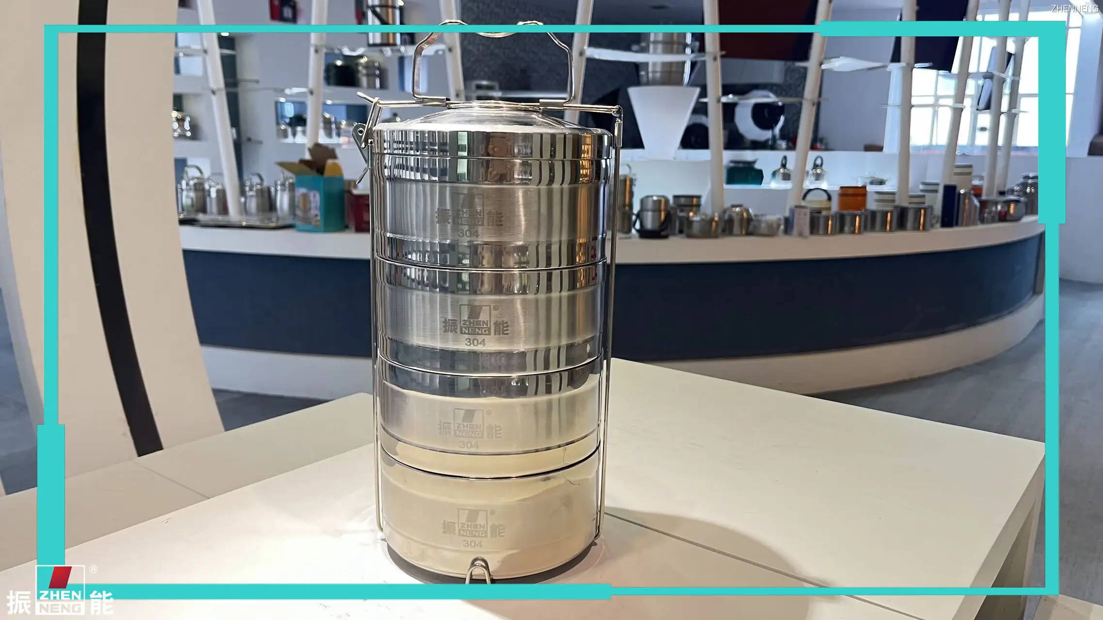 Stainless Steel Magnetic Insulated Lunch Box - Wholesale Available 1