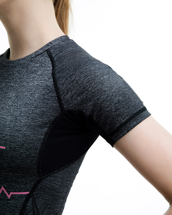 Camiseta deportiva inteligente para mujer 3