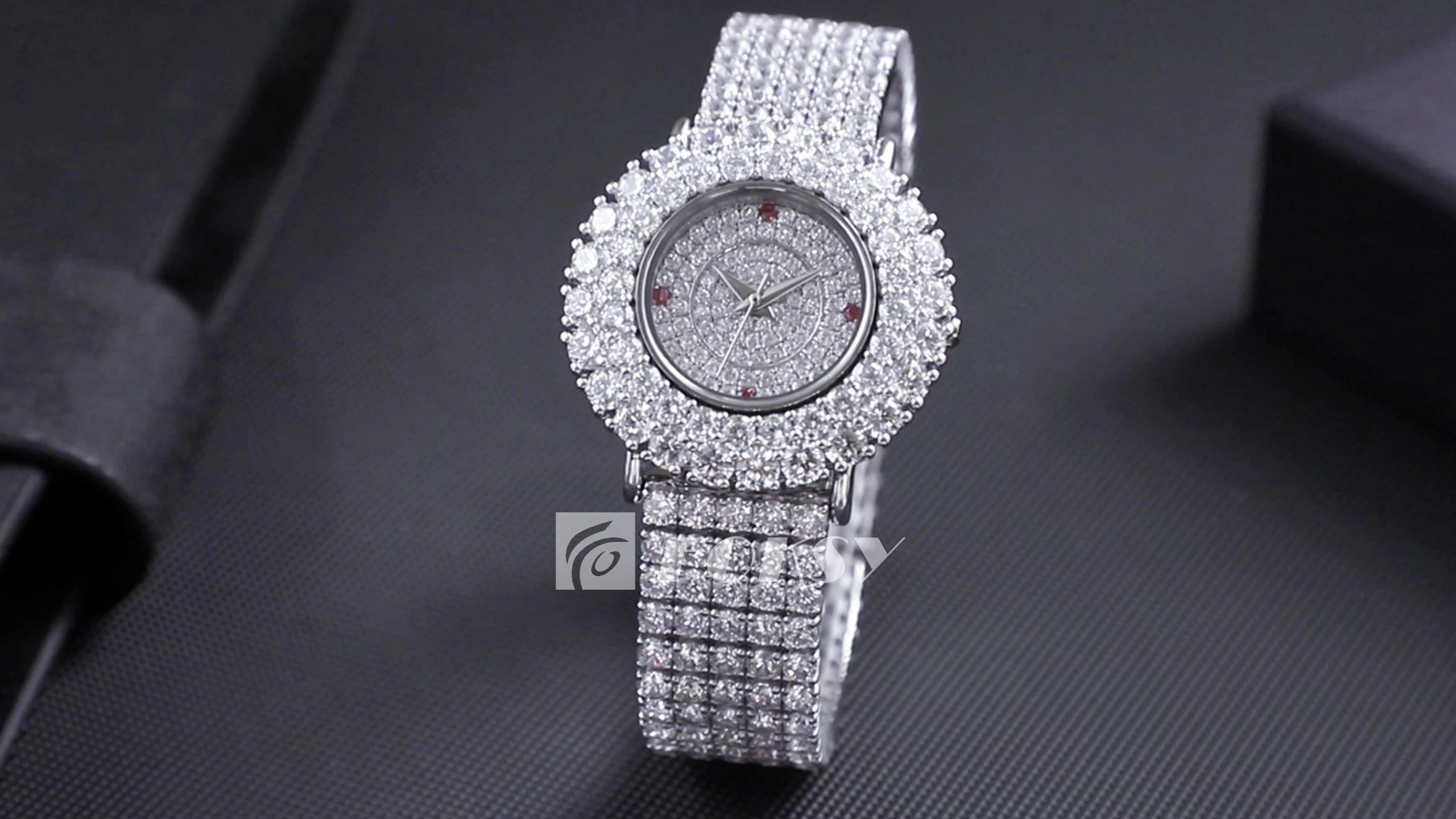 Custom Women Watch Quartz Watch Stainless Steel Diamond 5ATM Luxury Watch W0178 1