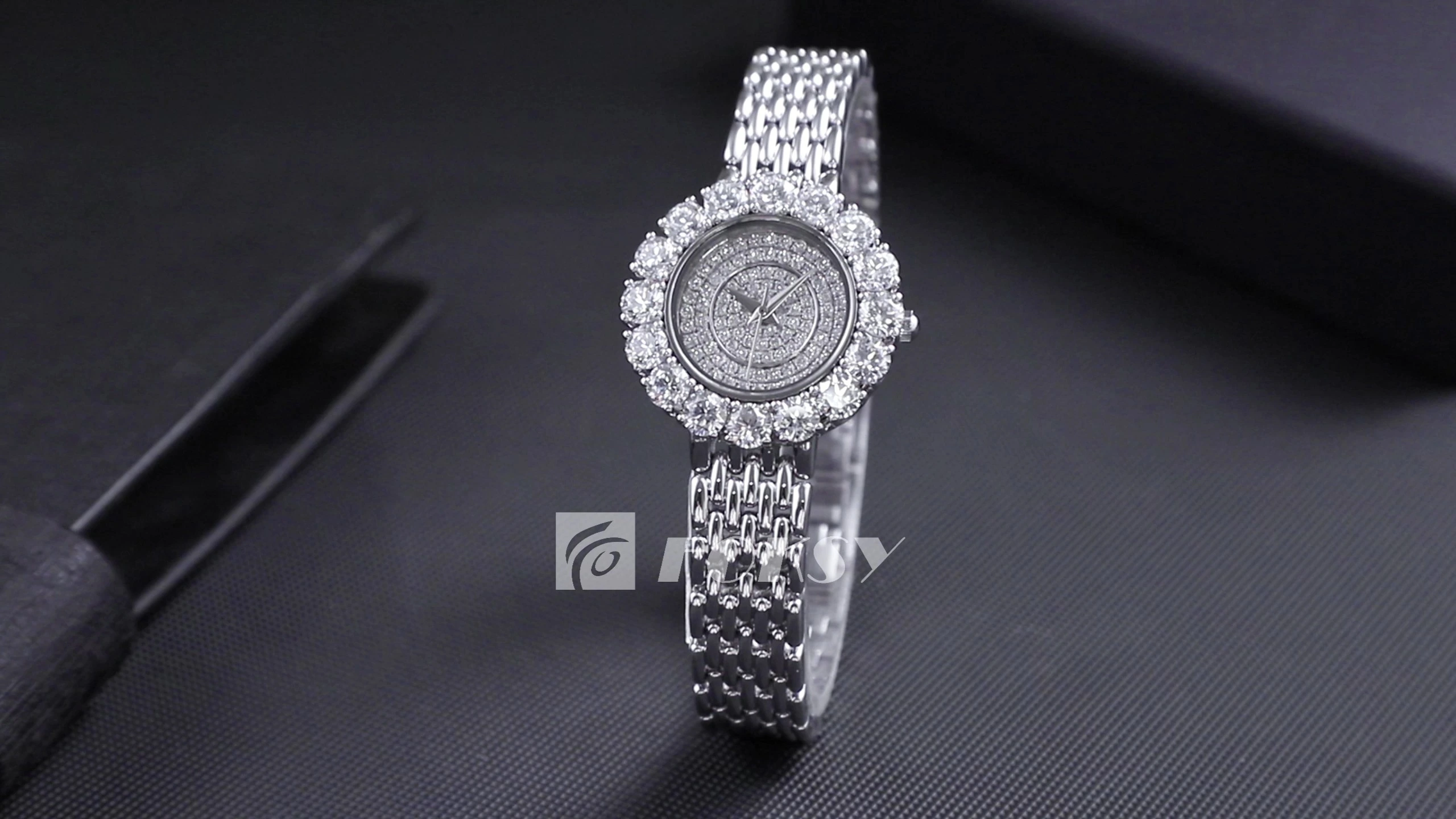 Custom Women Watch Quartz Watch Stainless Steel Diamond Sapphire Glass 5ATM Luxury Watch W0179 1