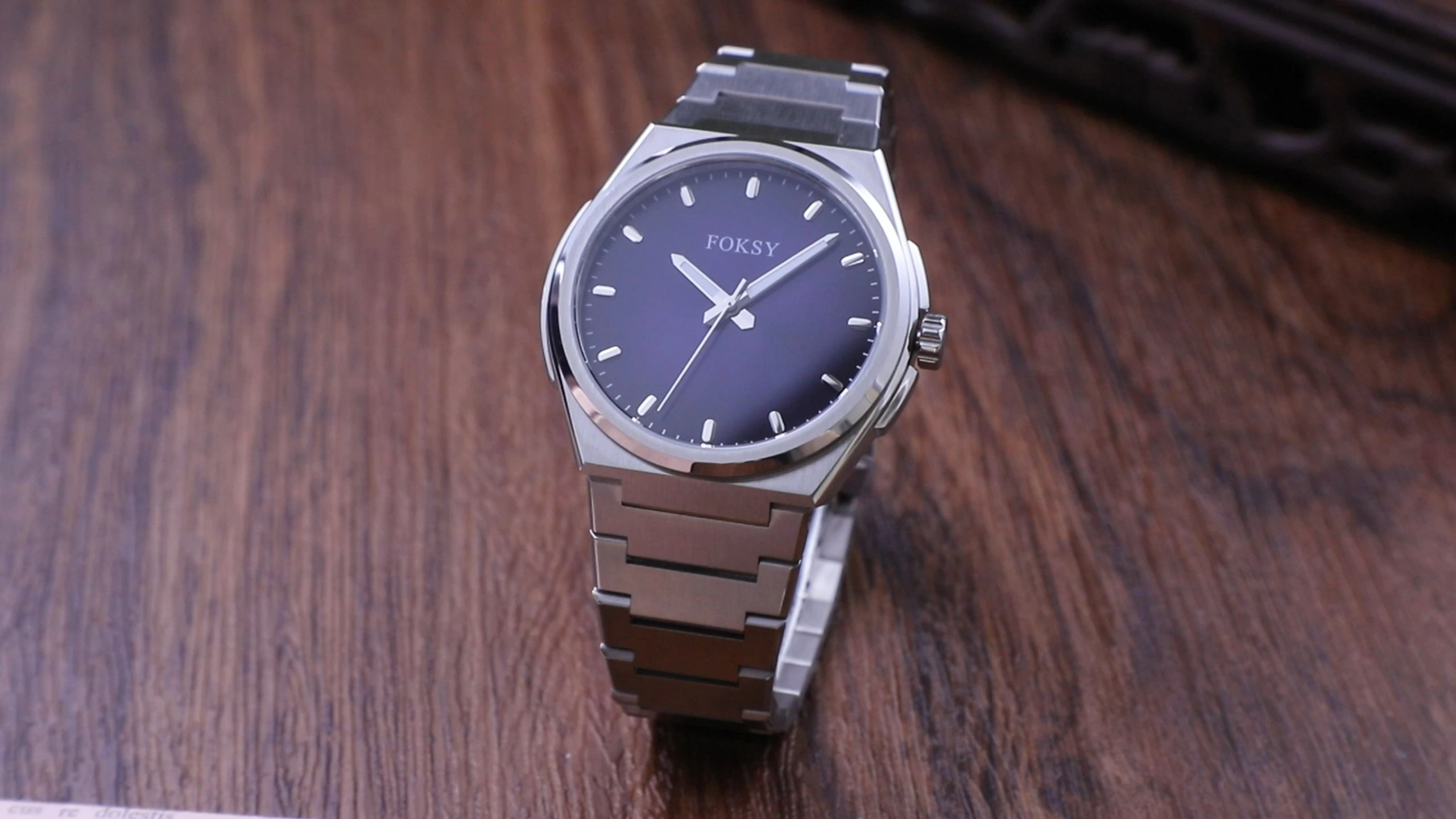 Custom Men Watch Quartz Watch Stainless Steel Silicone 5ATM Fashion Leisure Watch 632-7-1049 1