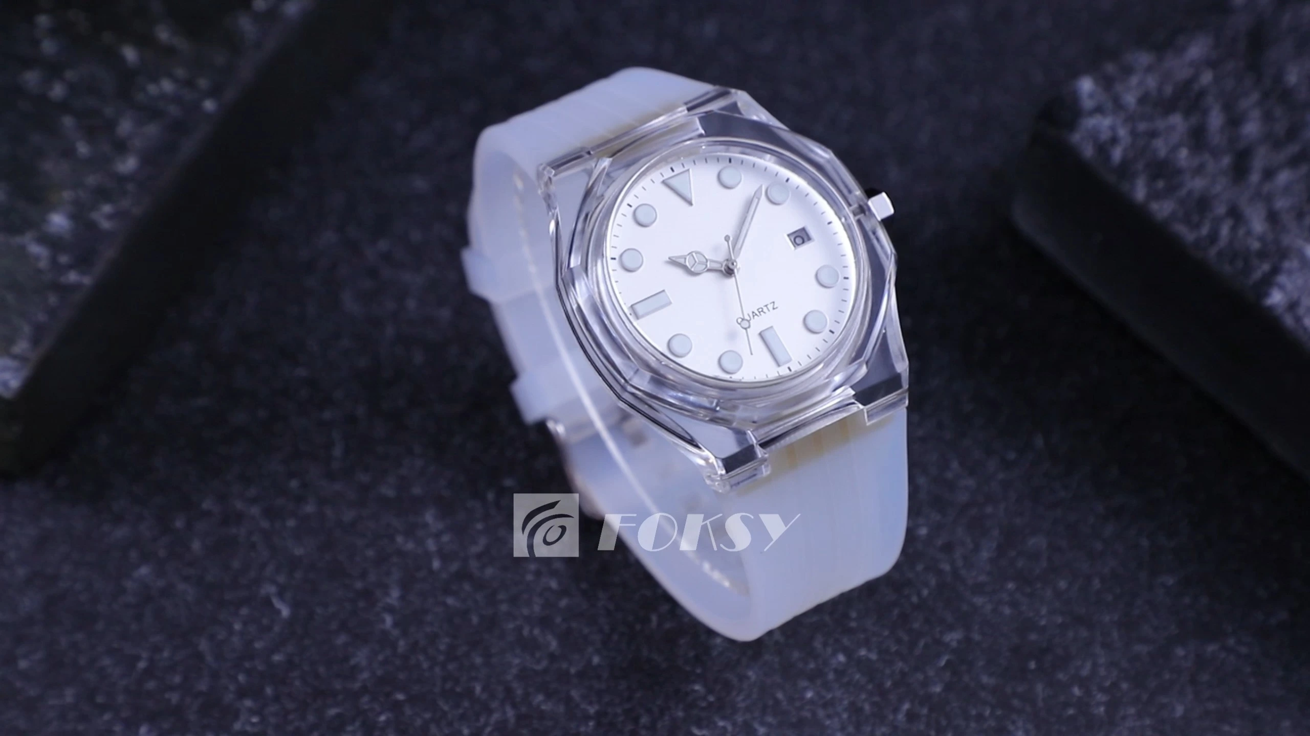 Custom Men Watch Quartz Watch Transparent Case Silicone Strap Date Display 3ATM K030-7-1001 1