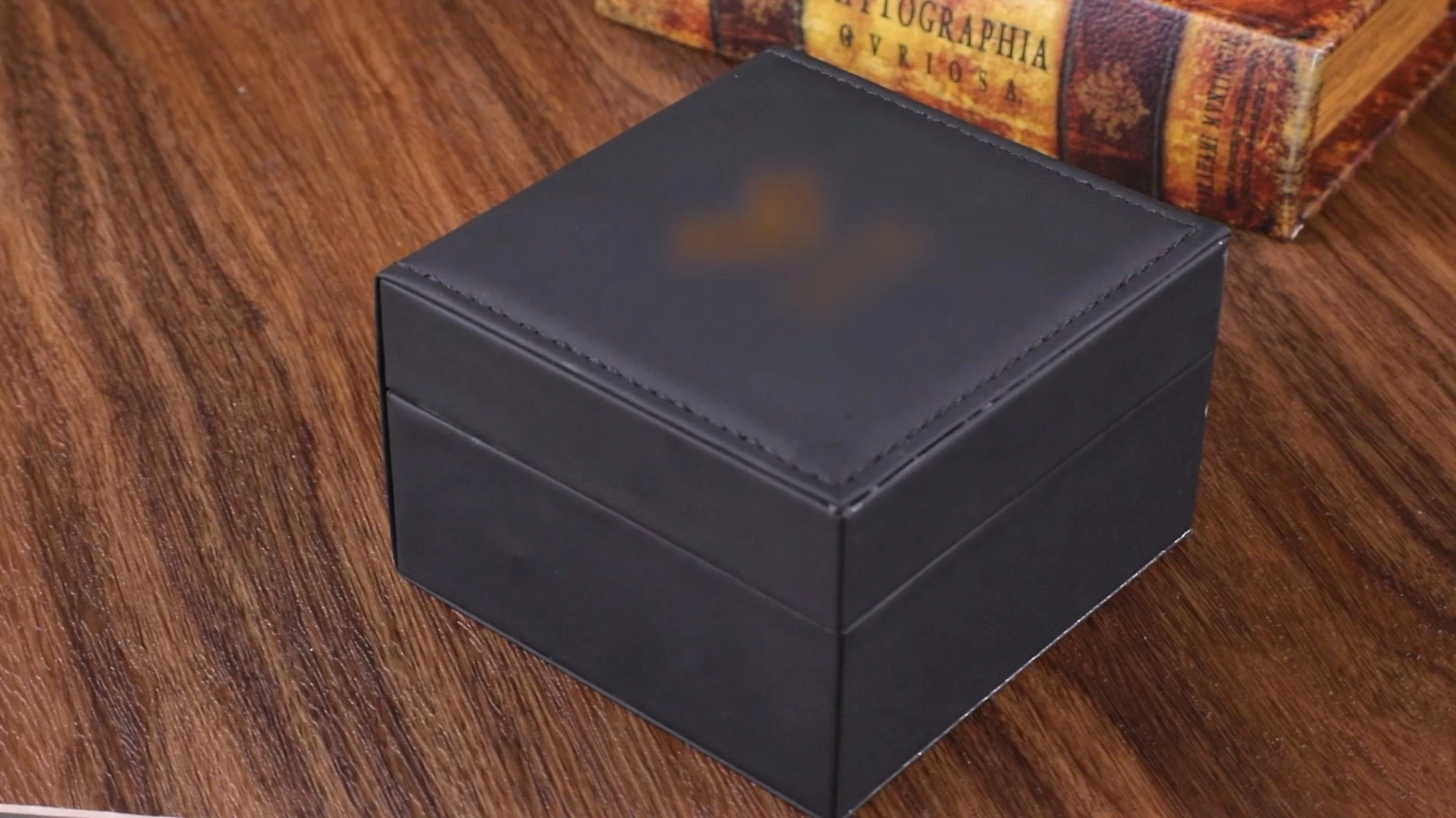 FOKSY Custom Watch Box Gift Portable Black Wristwatch Display Box 1