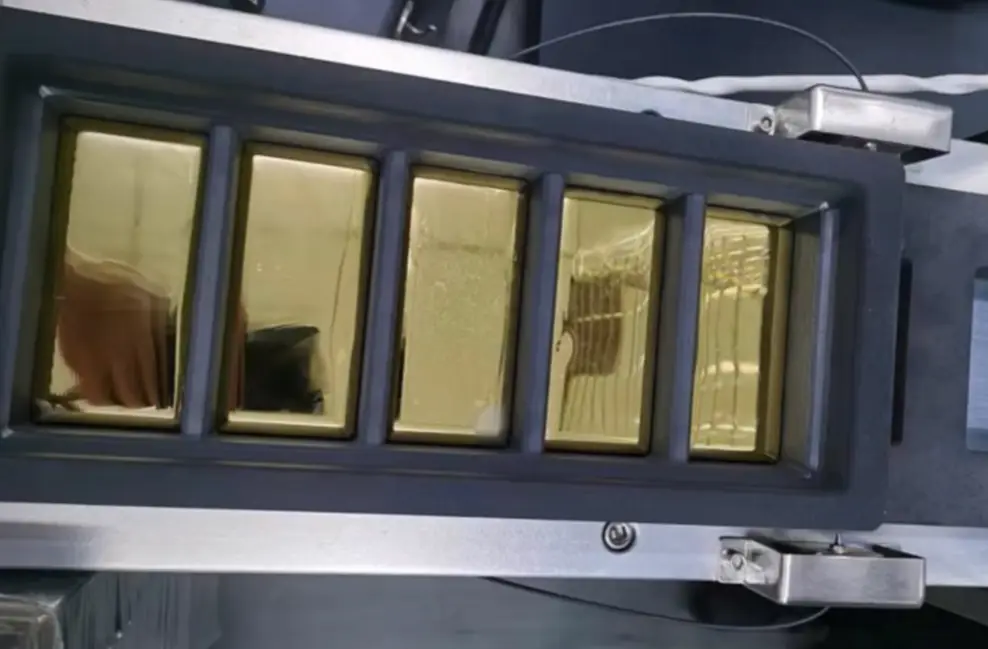 Sistema de fundición de barras de metal al vacío 6