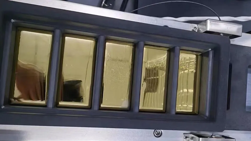 Máquina de fundición de lingotes de oro al vacío Hasung 6