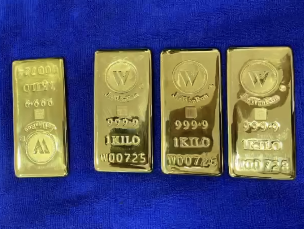 Hasung - Najwyższej jakości maszyny do odlewania metali Maszyna do odlewania próżniowego sztabek złota o wadze 15 kg Maszyna do odlewania próżniowego sztabek złota 16