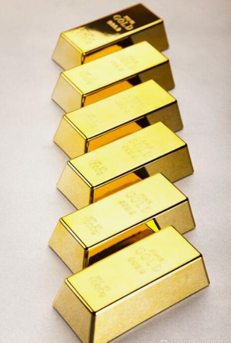 Hasung sta realizzando una macchina per la produzione di lingotti d'oro con una capacità di 60 kg per un cliente russo. 1