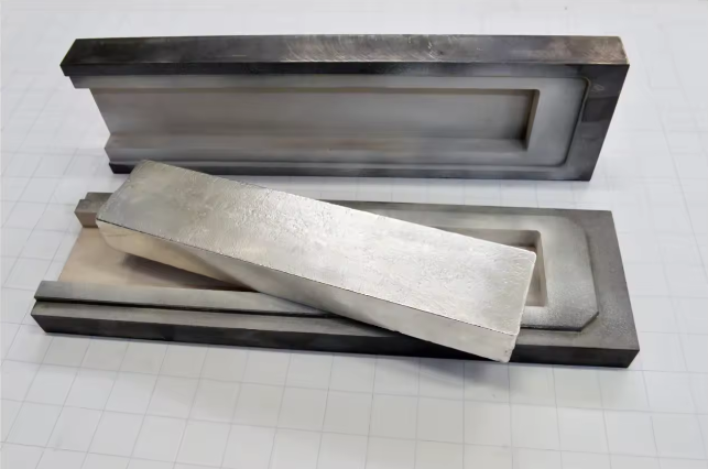 ¿Cuáles son los beneficios de utilizar un horno de fusión por inducción al vacío para aleaciones de metales preciosos? 2