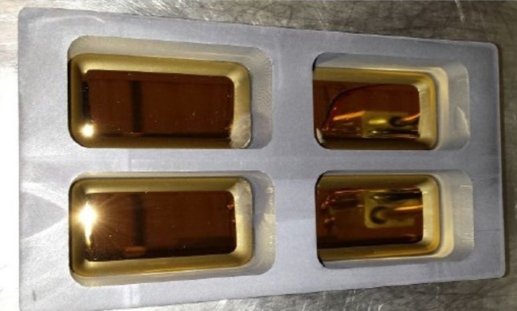 ¿Cuál es la diferencia entre fundir una barra de oro brillante y verter una barra de oro común mediante un horno de inducción? 2