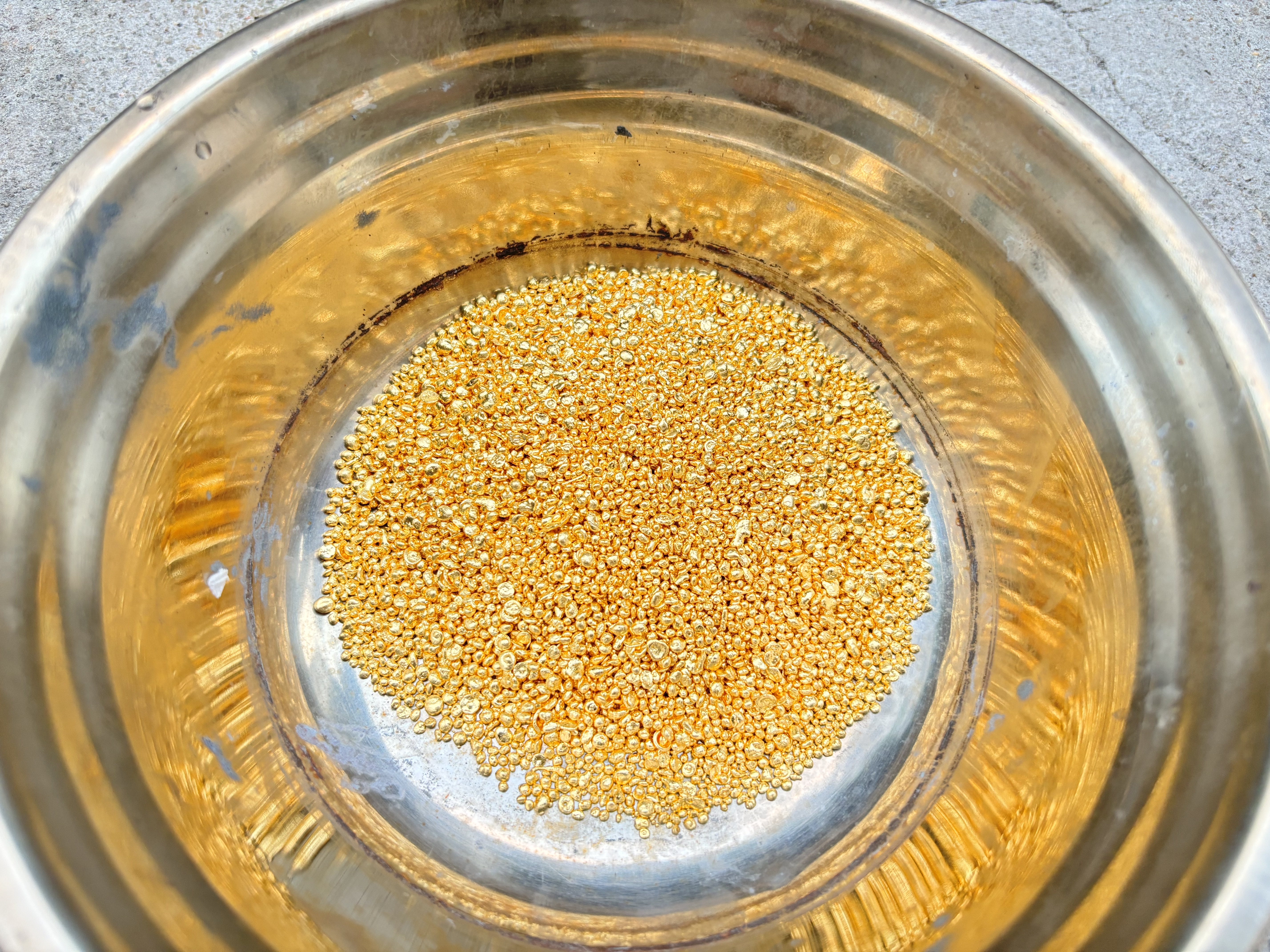 Altın nasıl külçe altın haline getirilir? Hasung altın külçe üretiminin tüm sürecine kapsamlı bir bakış. 2