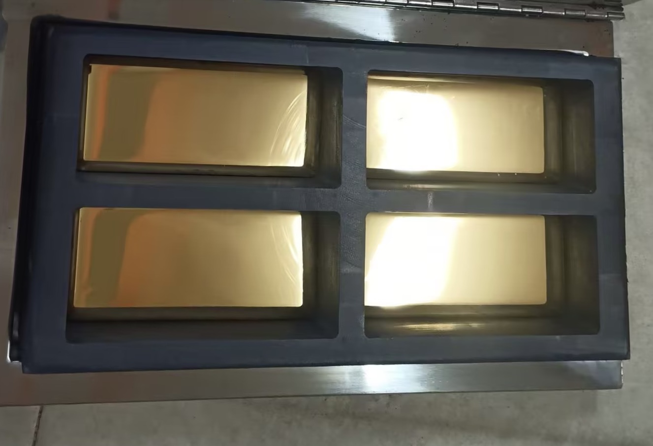 Vakum külçe döküm makinesi nasıl "mükemmel" altın ve gümüş külçeler yaratır? 3