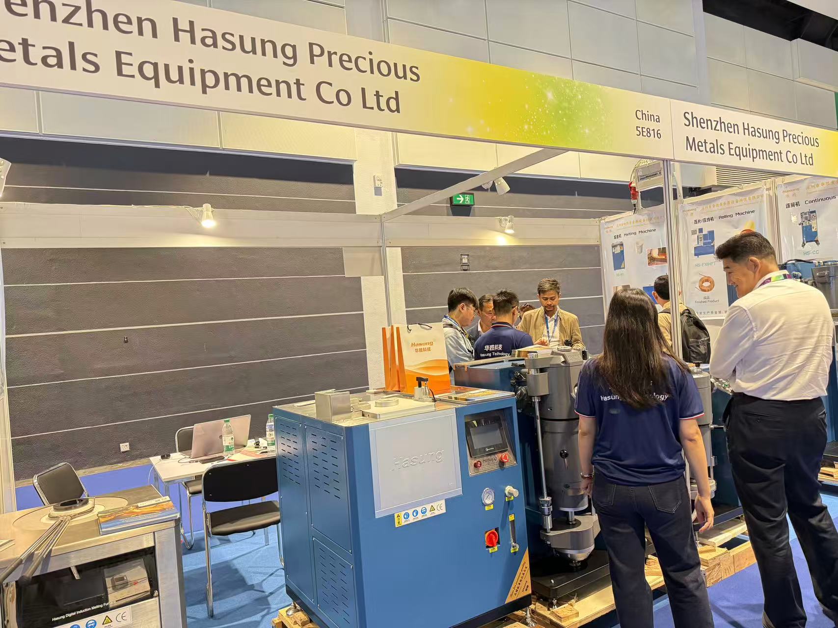 Parmaklarınızın Ucunda Somut Gerçeklik: Hasung'un Hong Kong Sergisindeki Çevrimdışı Deneyim Üzerine Düşünceler 2