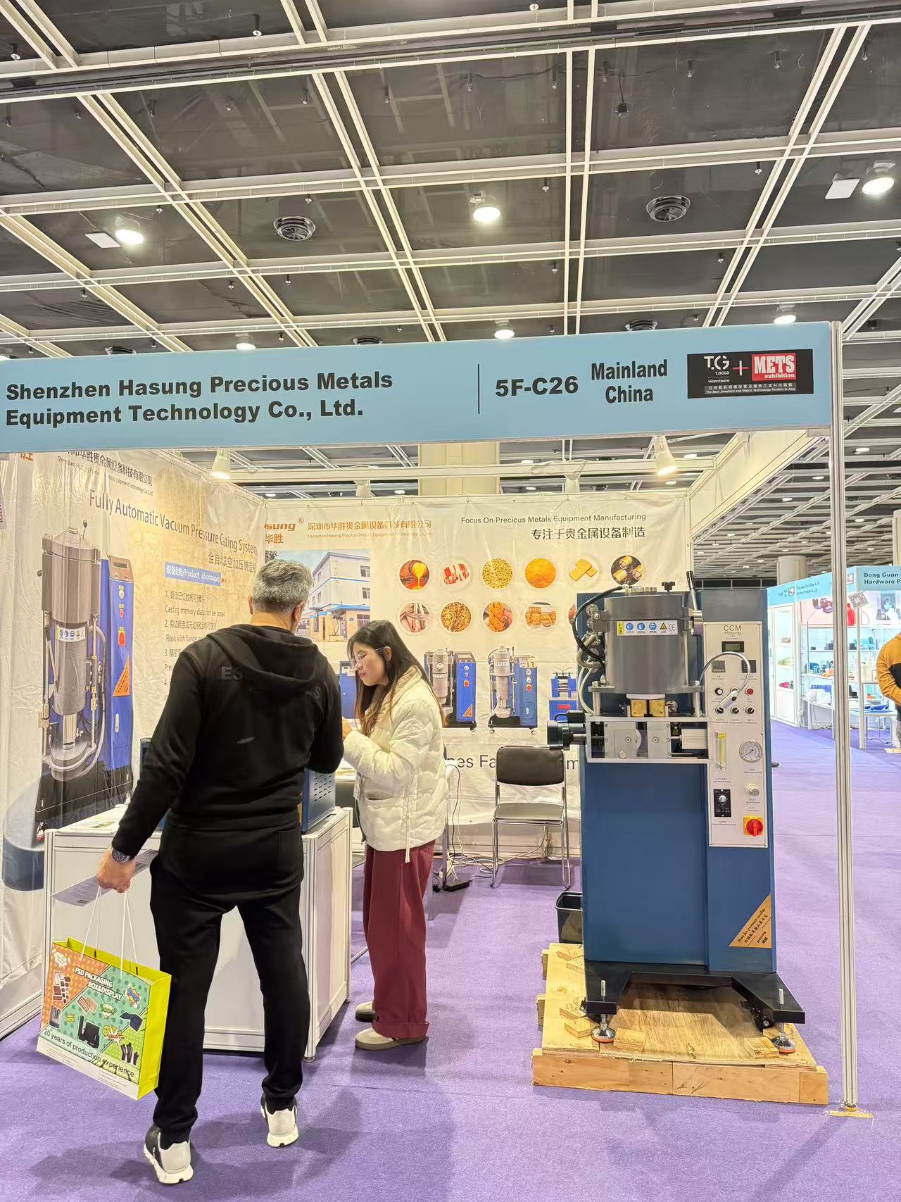 Las profundas reflexiones de Hasug tras su participación en la Feria de Joyería de Hong Kong 4