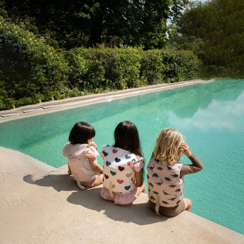 High-Quality Universal Kids Life Jacket for Swimming, Boating & Water Sports 1