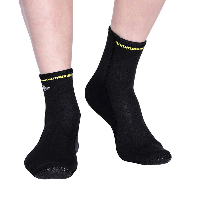 custom neoprene diving socks