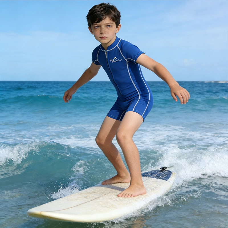 Maßgeschneiderter blauer Surf-Neoprenanzug