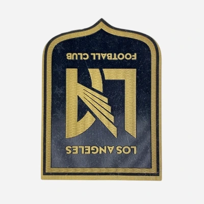 Heat Transfer Silicone Label for Headwear Clothing Custom Rubber Badge 1