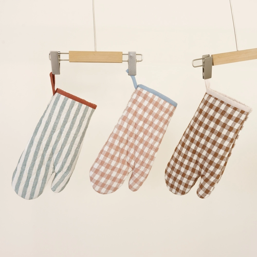 Quilted Stripe Gingham Stonewashed Kitchen Glove Pure Linen Fabric Oven Mitt With Hang Loop 1