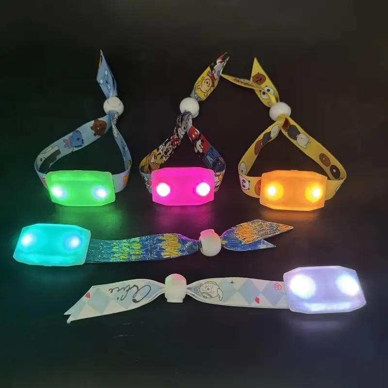 Light Up Wristbands at Concerts Products Wholesale - Zhongda LED 4