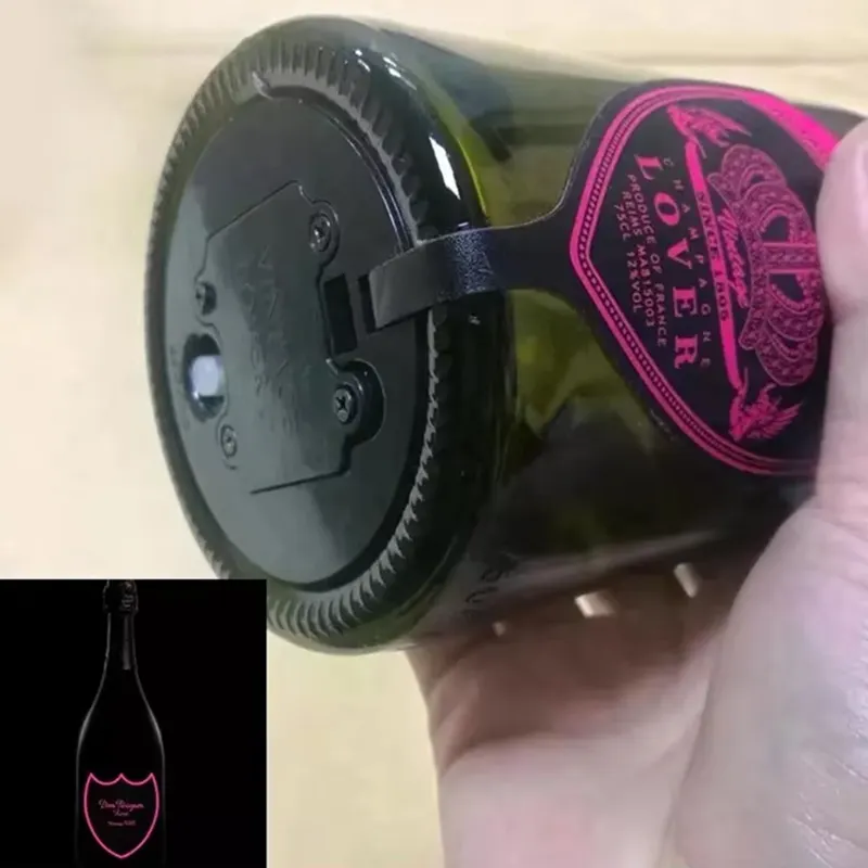 Customized electroluminescent sticker with discreet inverter and battery unit